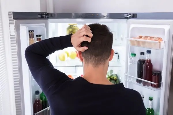 refrigerator makes noise
